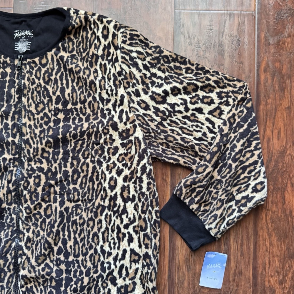 NWT NICK & NORA Footie Pajamas Leopard Print Fleece Womens 2XL Comfy Soft Lounge - Picture 6 of 16